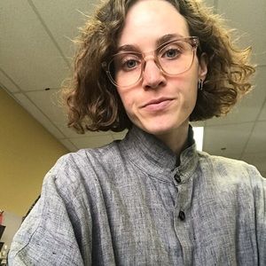 Meet your Posher, Hayley